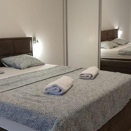 Apartman R&R,3 Room Apartman In The Center Šibenik Buitenkant foto