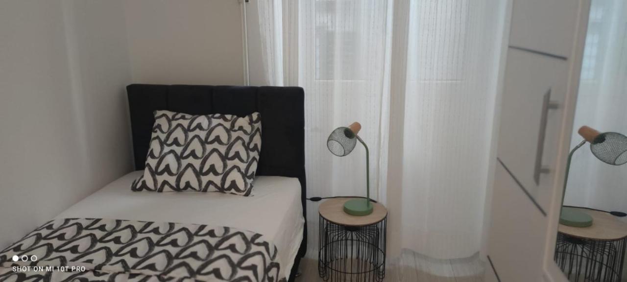 Apartman R&R,3 Room Apartman In The Center Šibenik Buitenkant foto